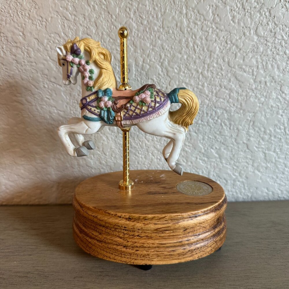 Lefton Carousel Collection Horse Figurine –‎ "Celebrating America's Heritage"